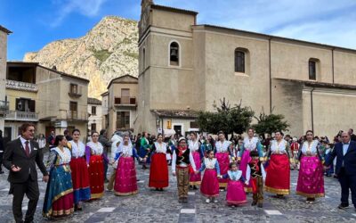 Le Vallje di Civita: le danze pasquali della comunità arbëreshe del Pollino